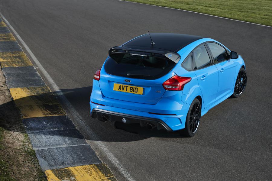  Ford Focus RS Option Pack 2017 года  (фото 14 из 15)
